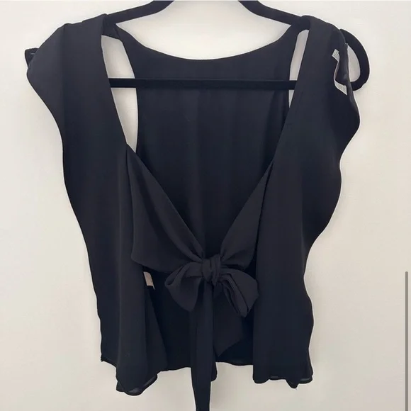Zara Trafaluc Sleeveless Blouse - Picture 3 of 7